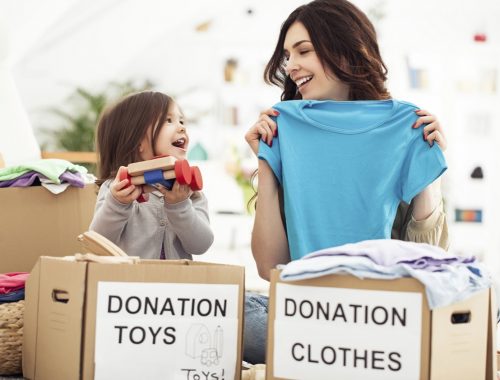 kids-giving-lge kids-giving-lge